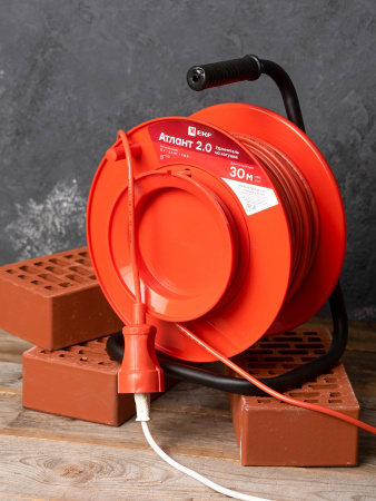 EKF PROxima Удлинитель на катушке "Атлант 2.0" 1 гнездо 30м без заземления  ПВС 2*1 10А/2,2кВт