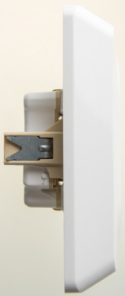 SE Этюд Бел Розетка 2-ая с/з со шторками 16А 250B