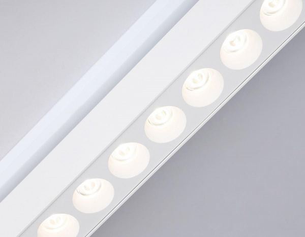 Трековый светодиодный светильник Ambrella light Track System GL6712