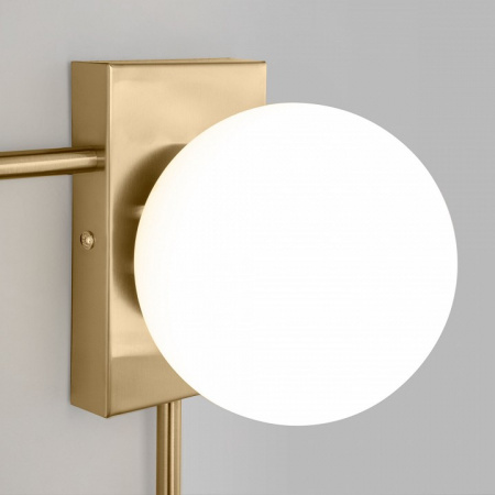 Настенный светильник 40035/1 латунь Eurosvet Fredo