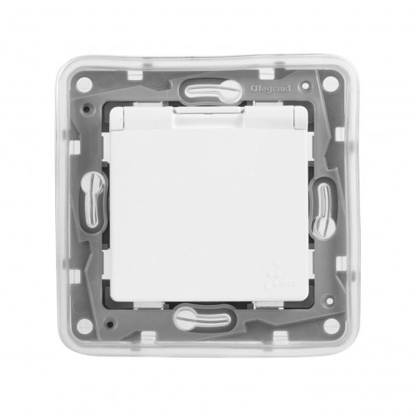 Legrand Etika Белый Розетка с/з, автоматические клеммы, IP44