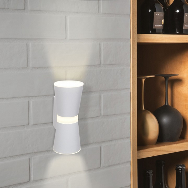 Настенный светодиодный светильник Viare LED MRL LED 1003 белый Elektrostandard Viare a043954