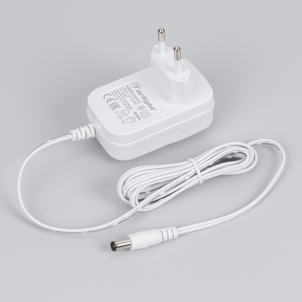 Arlight Блок питания ARDV-18-24WW (24V, 0,75A, 18W) (Адаптер, 3 года)