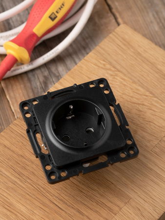 EKF PROxima Стокгольм Черный Розетка с/з, о шторками, 16А