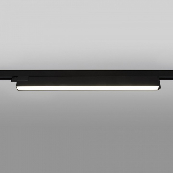 Трековый светодиодный светильник для трехфазного шинопровода X-Line черный матовый X-Line черный матовый 28W 4200K (LTB55) трехфазный Elektrostandard X-Line a052446