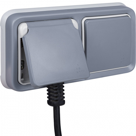 Legrand Plexo Серый Мех Розетка с/з с крышкой, винтовой зажим IP55