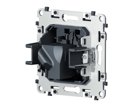 Механизм компьютерной розетки RJ-45 (8P8C) CAT6A 1000 Base-T экранированной с автоматической защитной шторкой QUANT VM185