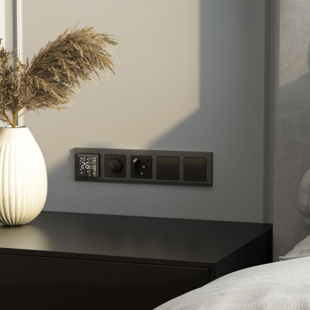 Выключатель одноклавишный проходной черный матовый W1112008