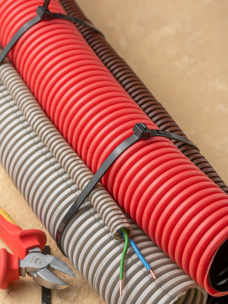 EKF Basic Хомут нейлоновый черный (7,2х450) (100шт.)