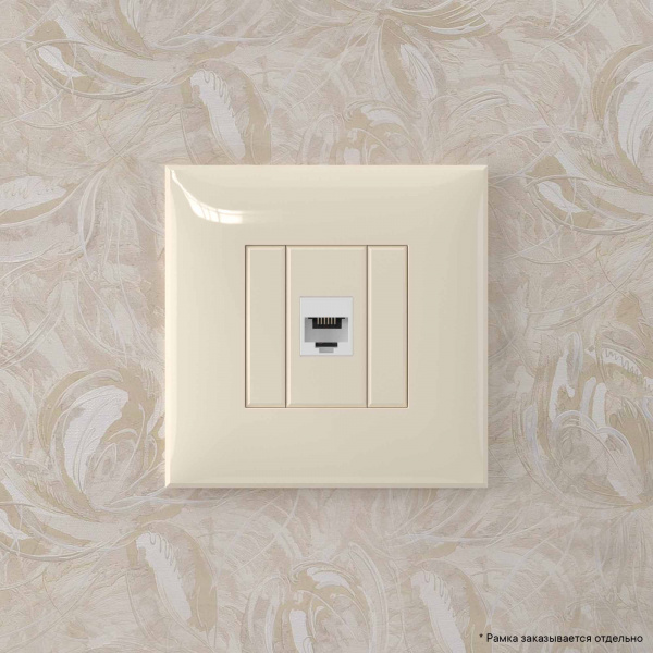 DKC Avanti Телефонная розетка RJ-12 без шторки в стену одинарная, Ванильная дымка