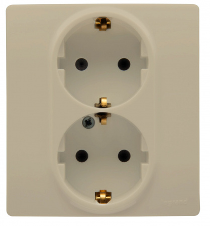 Legrand Etika Слоновая кость Розетка 2-ая с/з, со шторками, автоматические клеммы