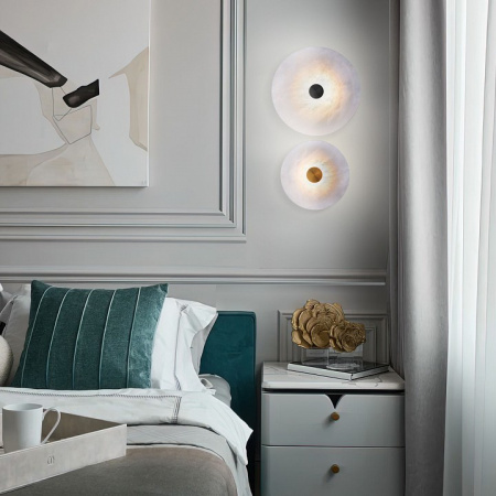 Светодиодный настенный светильник с мраморным рассеивателем 40341 LED латунь Eurosvet Thasos