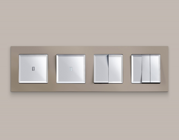 Комплект механизма 3-клавишного выключателя ALFA MA405010 Серебро глянец QUANT