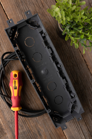 EKF PROxima Коробка приборная для лючка C-Line 24