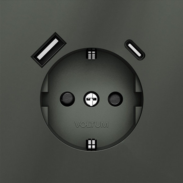 Розетка встраиваемая VOLTUM S70 с заземлением и защитными шторками, 16А, с USB, A+С, (титан) Розетка встраиваемая VOLTUM S70 с заземлением и защитными шторками, 16А, с USB, A+С, (титан)