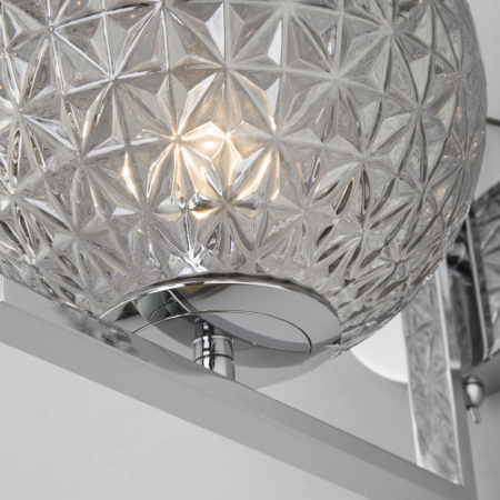 Бра со стеклянным плафоном 70131/1 хром Eurosvet Shape