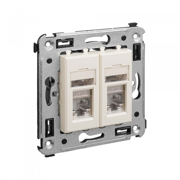 DKC Avanti Ванильная дымка Компьютерная розетка RJ-45 двойная  категория 6 экранированная