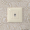 DKC Avanti Компьютерная розетка RJ-45 без шторки в стену, кат.6А одинарная экранированная, Ванильная дымка