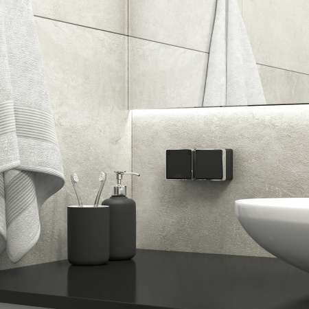 Розетка влагозащ. с зазем. с защит. крышкой и шторками Gallant черный/хром W5071235