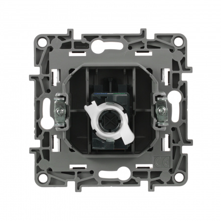 Legrand Etika Алюминий Розетка компьютерная RJ45, категория 5е UTP