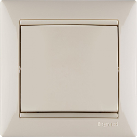 Legrand Valena Крем Рамка 1-ая