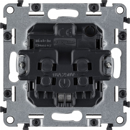 Legrand Valena LIFE DIY Алюм Розетка 1-ая с/з, винт.зажим