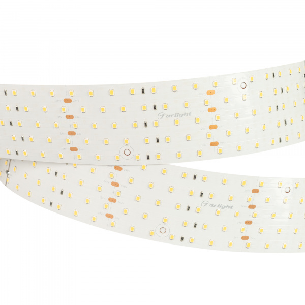 Светодиодная лента Arlight 36W/m 350LED/m 2835SMD теплый белый 2,5M 020390(2)