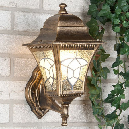 Уличный настенный светильник Altair черное золото Elektrostandard Altair a024999