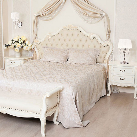 Настольная лампа с абажуром 2045/3T хром / белый Eurosvet Allata