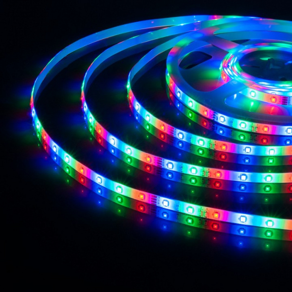 Светодиодная лента Лента светодиодная 12V 4,8W 60Led 2835 IP65 RGB, 5м Elektrostandard 12V 4,8W a050579 Светодиодная лента Лента светодиодная 12V 4,8W 60Led 2835 IP65 RGB, 5м Elektrostandard 12V 4,8W a050579