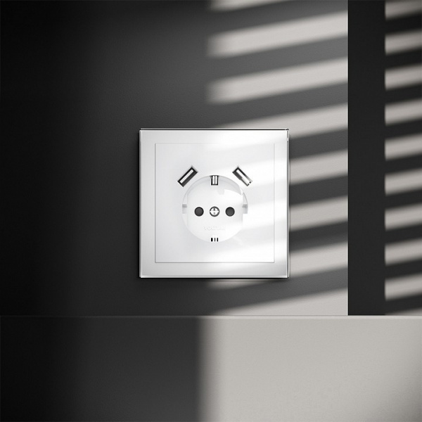 Розетка встраиваемая VOLTUM S70 с заземлением и защитными шторками, 16А, с USB, A+A, (белый глянцевы Розетка встраиваемая VOLTUM S70 с заземлением и защитными шторками, 16А, с USB, A+A, (белый глянцевы