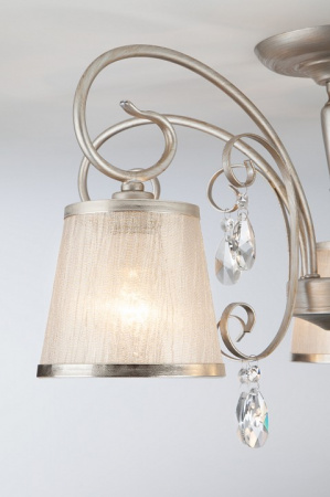 Потолочная люстра с абажурами 60065/5 серебро Eurosvet Liona