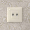DKC Avanti Компьютерная розетка RJ-45 без шторки в стену, кат.5e двойная экранированная, Ванильная дымка