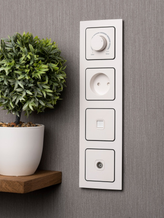 EKF PROxima Стокгольм Белый Линяя черная Рамка 4-ая