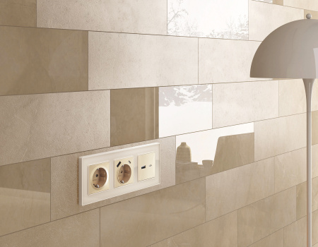 Лицевая панель ALFA (Шампань) для электрической розетки с заземлением QUANT AP6060