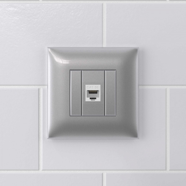 DKC Avanti Компьютерная розетка RJ-45 без шторки в стену, кат.5е одинарная, Закаленная сталь