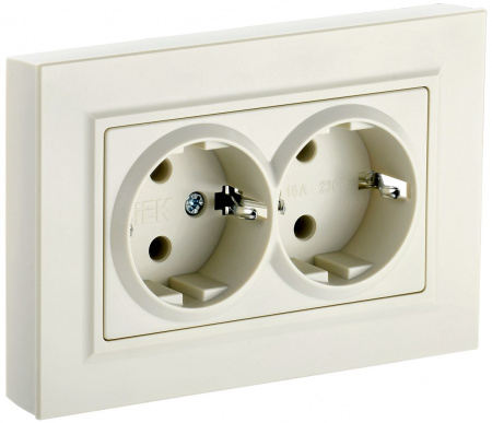 IEK BRITE Роз. 2-я с з/к без з/ш 16А в сб. РС12-3-БрКр беж.