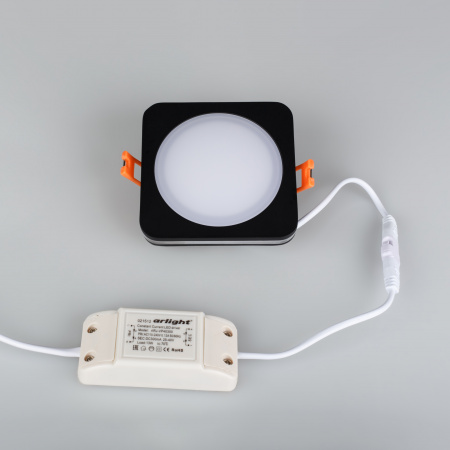 Встраиваемый светодиодный светильник Arlight LTD-96x96SOL-BK-10W Warm White 022556