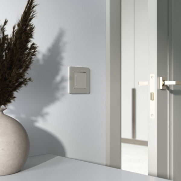 Сенсорный выключатель одноклавишный с подсветкой (дымчатый) W4512014