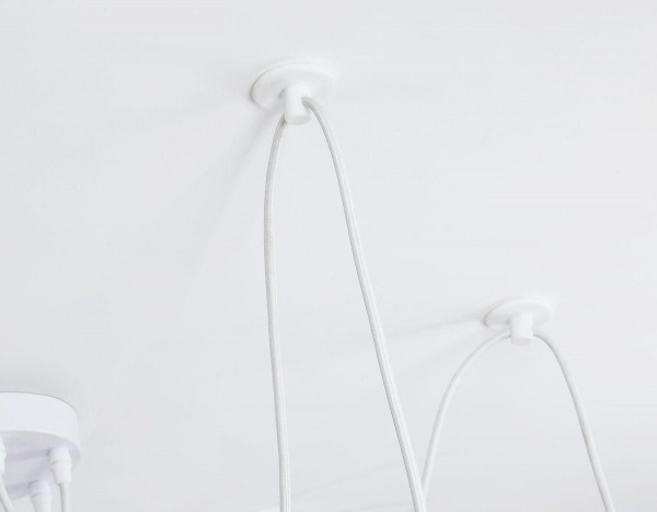 Подвесная люстра Ambrella light Traditional TR8131