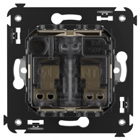 DKC Avanti Ванильная дымка Розетка 2P+E со шторками