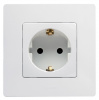 Legrand Etika Бел Розетка с/з со шторками, винт. клем.