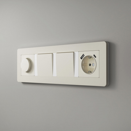 Рамка из поликарбоната на 4 поста Split айвори/белый, soft-touch W0043066