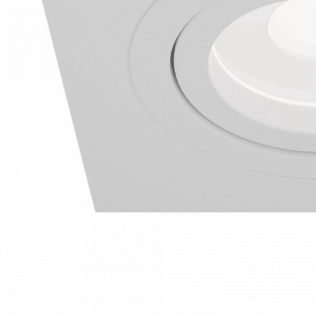 Встраиваемый светильник DL024-2-01W Maytoni Atom