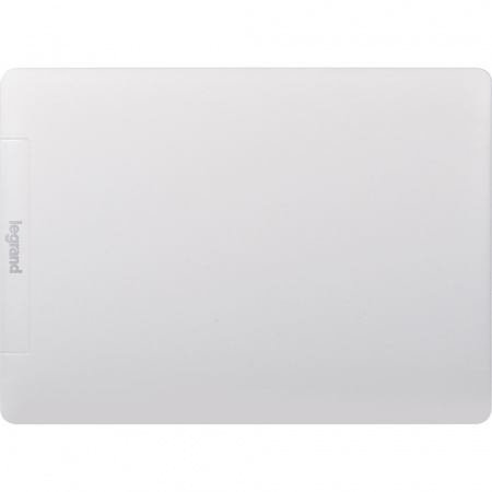 Legrand Practibox3 Щиток распределительный в нишу на 8 модулей с клеммником РЕ, белая дверь