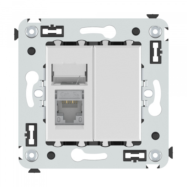 DKC Avanti Белое облако Компьютерная розетка RJ-45 одинарная  категория  5e экранированная
