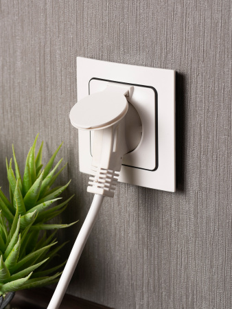 EKF PROxima Стокгольм Белый Розетка с/з, со шторками и крышкой, 16А, IP44