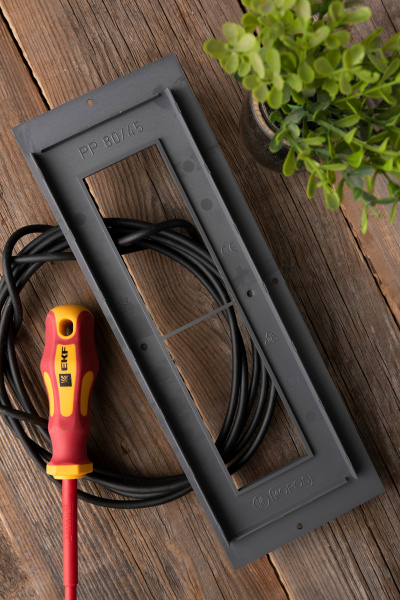 EKF PROxima Рамка приборная на 8 модулей для лючка C-Line 24