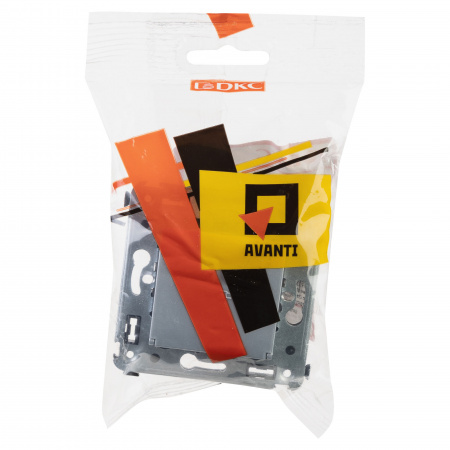 DKC Avanti Закаленная сталь Розетка с крышкой 2P+E со шторками