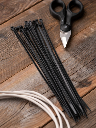 EKF Basic Хомут нейлоновый черный (3,6х250) (100шт.)